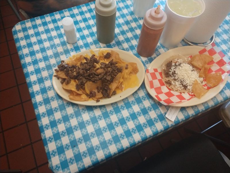 Taqueria Los Reyes food